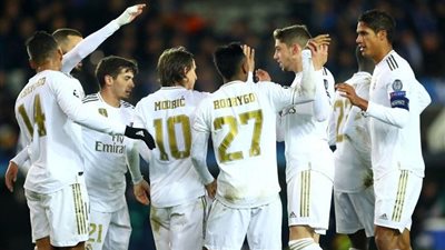 ريال مدريد يخطط لتجديد عقد نجم الفريق