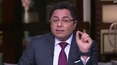 خالد أبوبكر يقترح تقديم خدمة حكومية مميزة بمقابل مادي