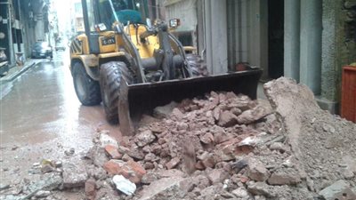 انهيار شرفة عقار بمنطقة 