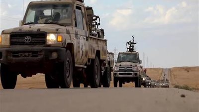 ضباط أتراك تصل إلى ليبيا قبل تصويت البرلمان التركي