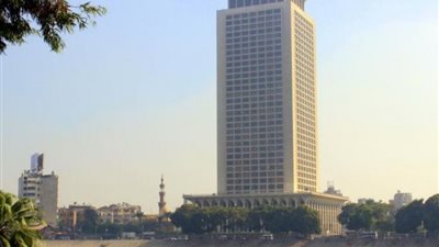 الخارجية المصرية تعلق على اقتحام السفارة الأمريكية بالعراق