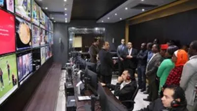 الداخلية تستقبل وفدًا إذاعيا من 12 دولة إفريقية (صور)