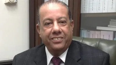 من التحصيل إلى السجن.. أبرز محطات رئيس مصلحة الضرائب المرتشي