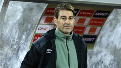 أزمة في الأهلي.. وفايلر يتدخل لإخماد ثورة نجم الفريق