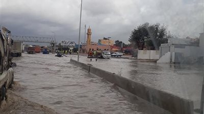 الإسكندرية في ورطة بسبب الأمطار.. 2 مليون متر مكعب زيادة فوق الطاقة والاستعانة بالمنطقة الشمالية (صور)