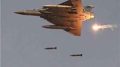 الجيش الليبي يستهدف مقر القوة الثامنة في النواصي شمال طرابلس