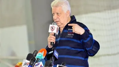 مرة أخري.. مرتضي منصور يهاجم رئيس لجنة الحكام 