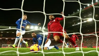 ليفربول يطيح بايفرتون خارج كأس الاتحاد الإنجليزي في غياب النجوم