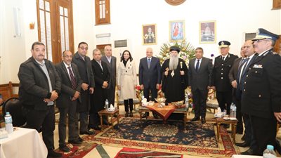 محافظ الجيزة يهنئ الأقباط الأرثوذكس بعيد الميلاد