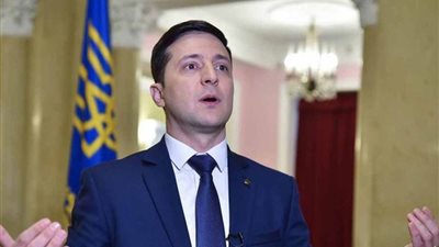 الرئيس الأوكراني يعلن توجه فريق للبحث والإنقاذ الليلة إلى إيران