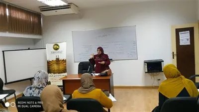 أستاذة بجامعة الأزهر لمتدربات ليبيا: الإيمان الصادق يتفق مع السلوك القويم
