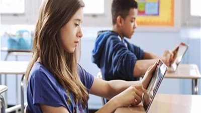 حجز دعوى إلغاء نظام التعليم بالتابلت لكتابة التقرير القانوني