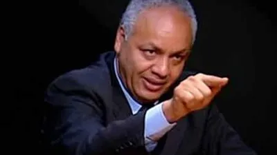 مصطفى بكري: مصر تضع يدها على الزناد ضد أي تطورات في الأزمة الليبية