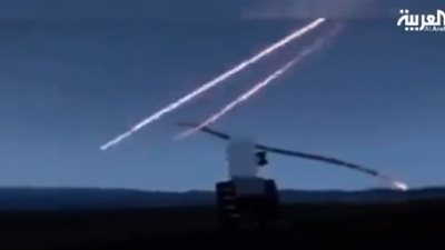 شاهد.. لحظة تصدي دفاعات الجو الذكية الأمريكية للصواريخ الإيرانية