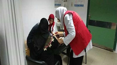 فحص 177 ألف سيدة وفتاة ضمن الحملة الرئاسية ببني سويف