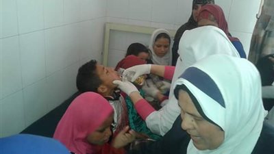 إصابة 5 من أسرة واحدة باشتباه تسمم غذائي في بني سويف