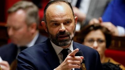 رئيس الوزراء الفرنسي يقدم تنازلات للنقابات بشأن إصلاح نظام التقاعد