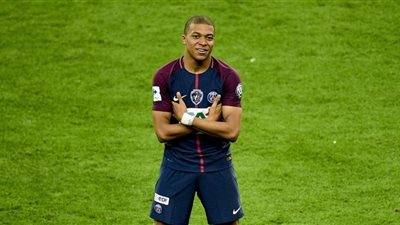 برشلونة يخطف كيليان مبابي من أنياب ريال مدريد