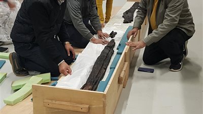 نقل 202 قطعة أثرية إلى المتحف الكبير 