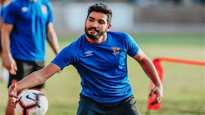 خاص| كشف أسباب غياب صالح جمعة عن مران الأهلي