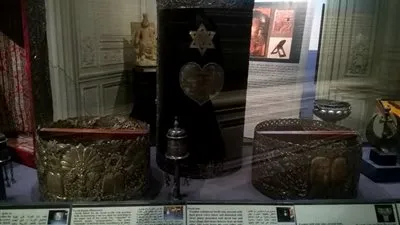 سيناريو زمني لتجمع الأديان بمعرض في الإسكندرية (صور)