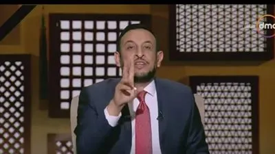 رمضان عبد المعز: الرجل الصالح يتحمل أذى زوجته