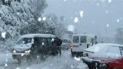 عشران القتلى بانهيارات جليدية في كشمير