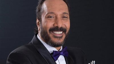 لحصوله على جائزة السلطان 