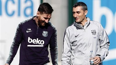 ميسي يكسر صمته ويعلق على رحيل فالفيردي