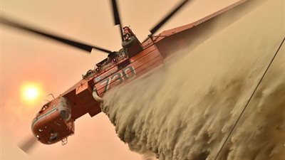 حرائق أستراليا: ما الذي يتم فعله لمحاربة النيران؟