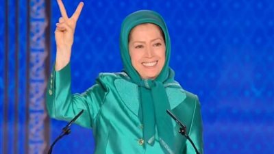 زعيمة المقاومة الإيرانية تشيد بطرد جواسيس 