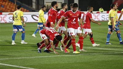 فحص طبي لـ3 إصابات في الأهلي