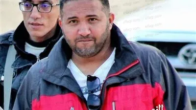 رؤوف عبدالعزيز: 