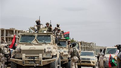 مصطفى بكري: الجيش الليبي سيلوح بهذا السلاح لأول مرة الفترة المقبلة