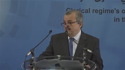 مسؤول في المقاومة: النظام الإیراني یمرّ بمأزق خانق