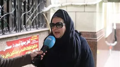 دلال عبدالعزيز تودع ماجدة الصباحي (صور)