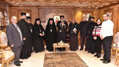 بطريرك الروم الكاثوليك في سوريا يهنئ البابا تواضروس بالعيد (صور)