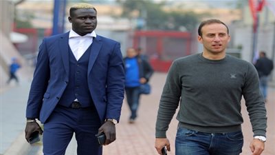 نجم الأهلي يرحب بالصفقة الجديدة على طريقته الخاصة (صورة)