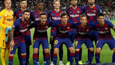 برشلونة يفاجئ صفقته المنتظرة بهذا القرار