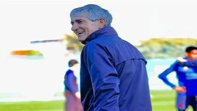 رسالة كيكي سيتين تشعل الأجواء في برشلونة