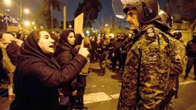 المقاومة الإيرانية تكشف عن تفاصيل مروعة لانتهاكات نظام الملالي