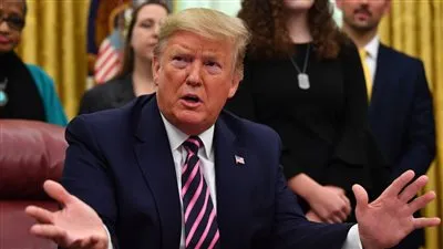 محامو ترامب يتحدثون عن قضية عزله من السلطة