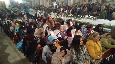 عقب رسم الكهنة.. البابا تواضروس يترأس قداس الغطاس بمرقسية الإسكندرية 