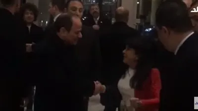 مصرية تستوقف السيسي بألمانيا: 