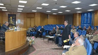 محافظ المنيا: توفير الأسمدة وعدالة التوزيع طبقا للحصر الفعلي