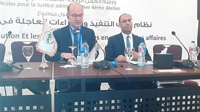 رئيس المحكمة الإدارية بالجزائر: حرية التعبير مسموحة دستوريا ويحميها القاضي