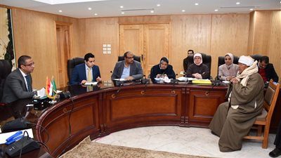 محافظ الفيوم يوجه بصرف معاش تكافل وكرامة للمستحقين