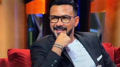 محمد رجب يروج لمسلسله الجديد 