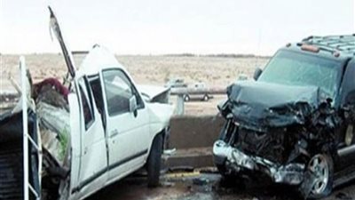 مصرع شخص وإصابة آخرين في تصادم سيارتين جنوب الأقصر 