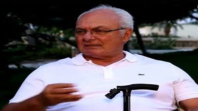 بعد إصابة يوسف فوزي به.. أسباب وأعراض وعلاج مرض الشلل الرعاش